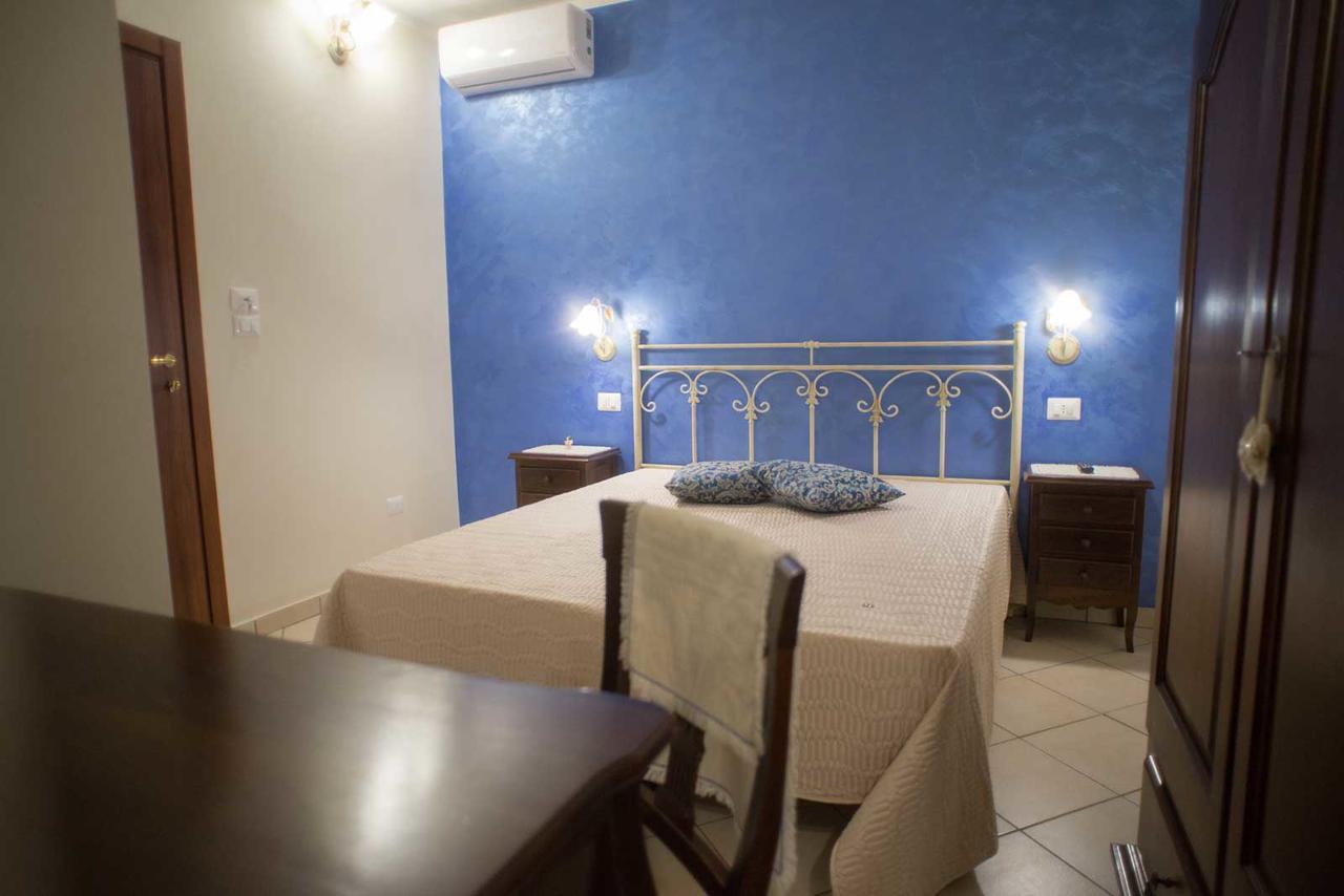 B&B Le Due Gioie Тавьяно Экстерьер фото