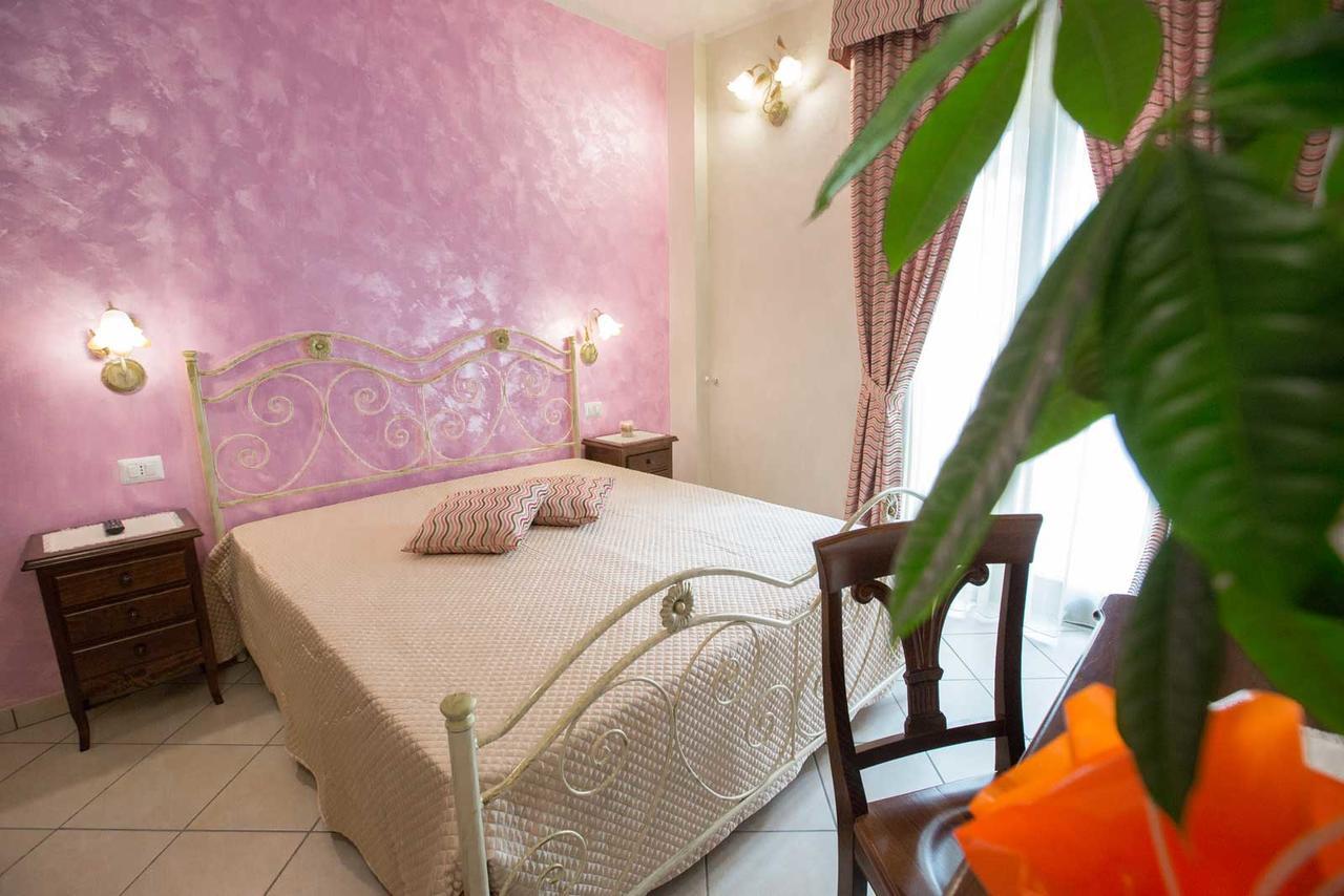 B&B Le Due Gioie Тавьяно Экстерьер фото