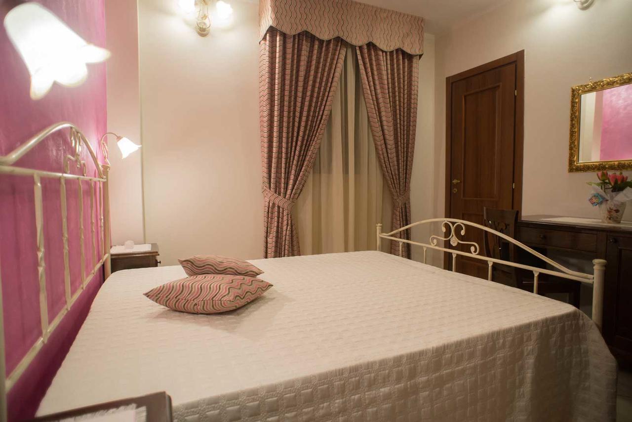 B&B Le Due Gioie Тавьяно Экстерьер фото