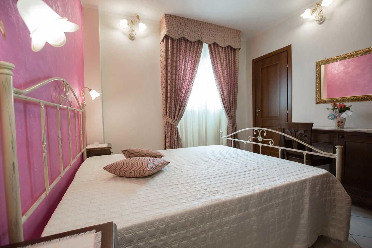 B&B Le Due Gioie Тавьяно Экстерьер фото